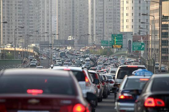 无车家庭背景优先,无车家庭背景下的绿色出行新风尚